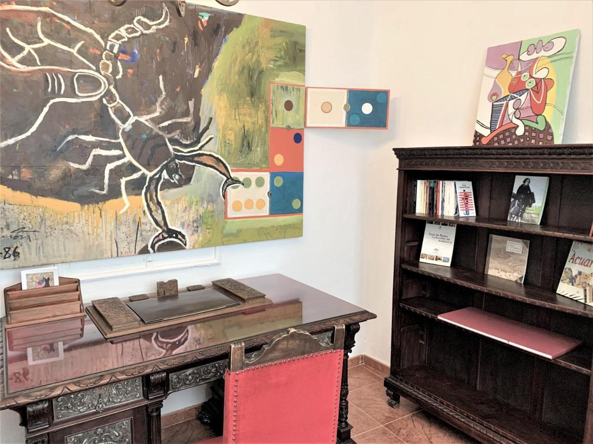 Wide And Traditional- 2Bd 1Bth- Gavidia Sevilla Buitenkant foto