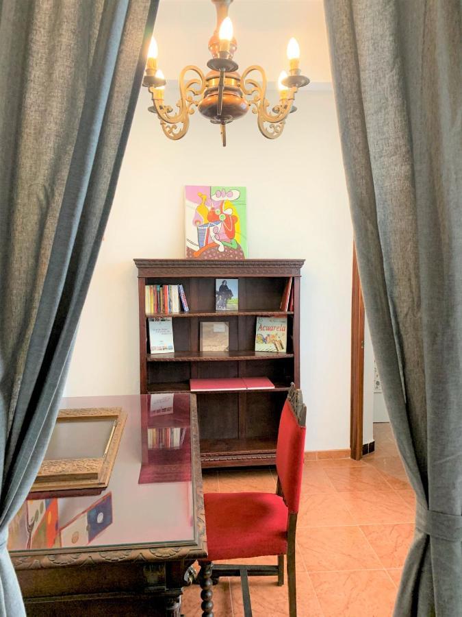 Wide And Traditional- 2Bd 1Bth- Gavidia Sevilla Buitenkant foto